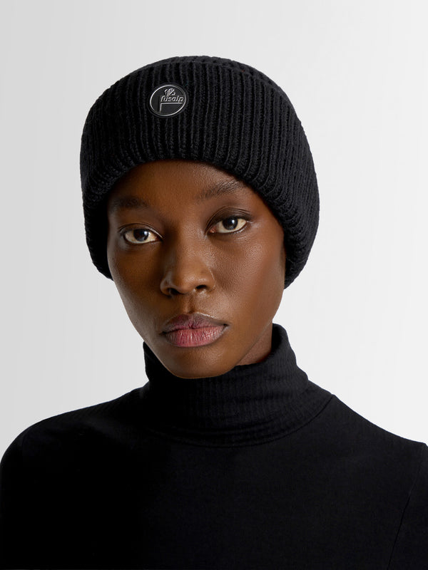 KNIT BEANIE