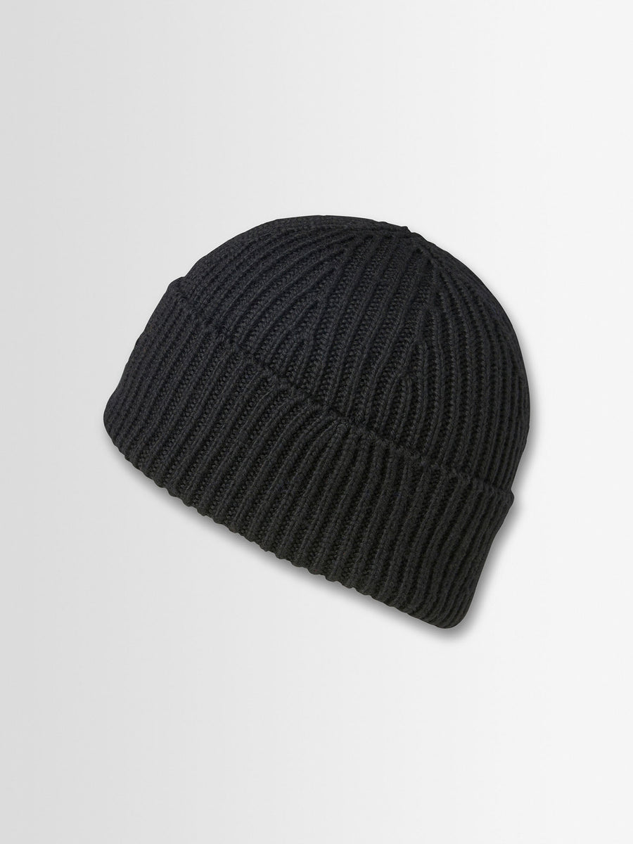 BONNET KNIT BEANIE