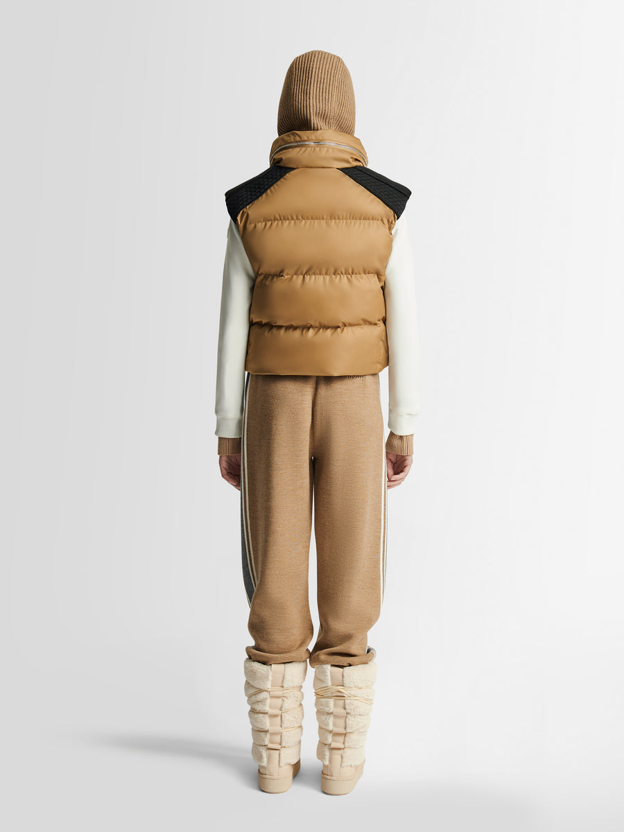 MIRIS SLEEVELESS DOWN JACKET