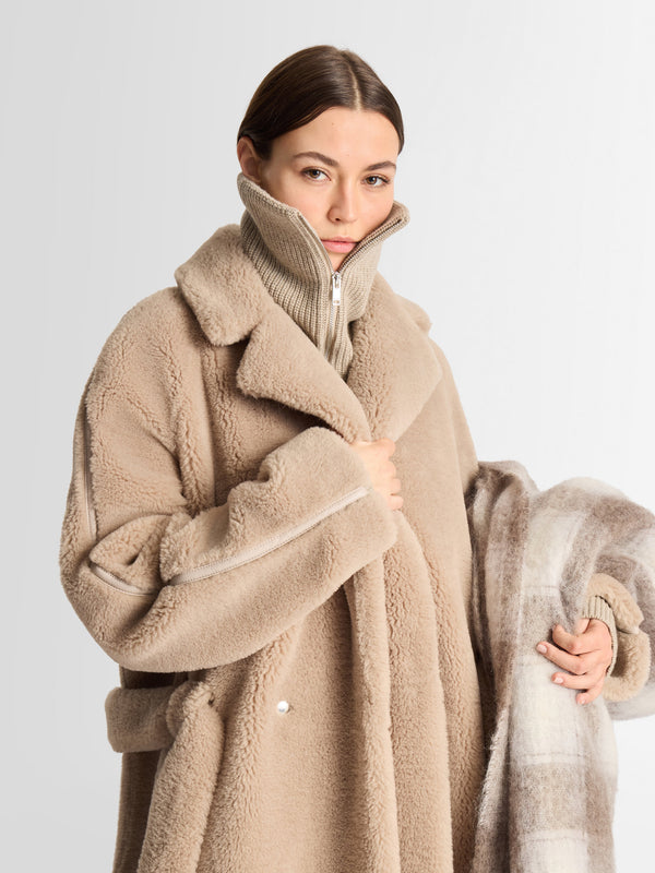 MANTEAU TYHOVA