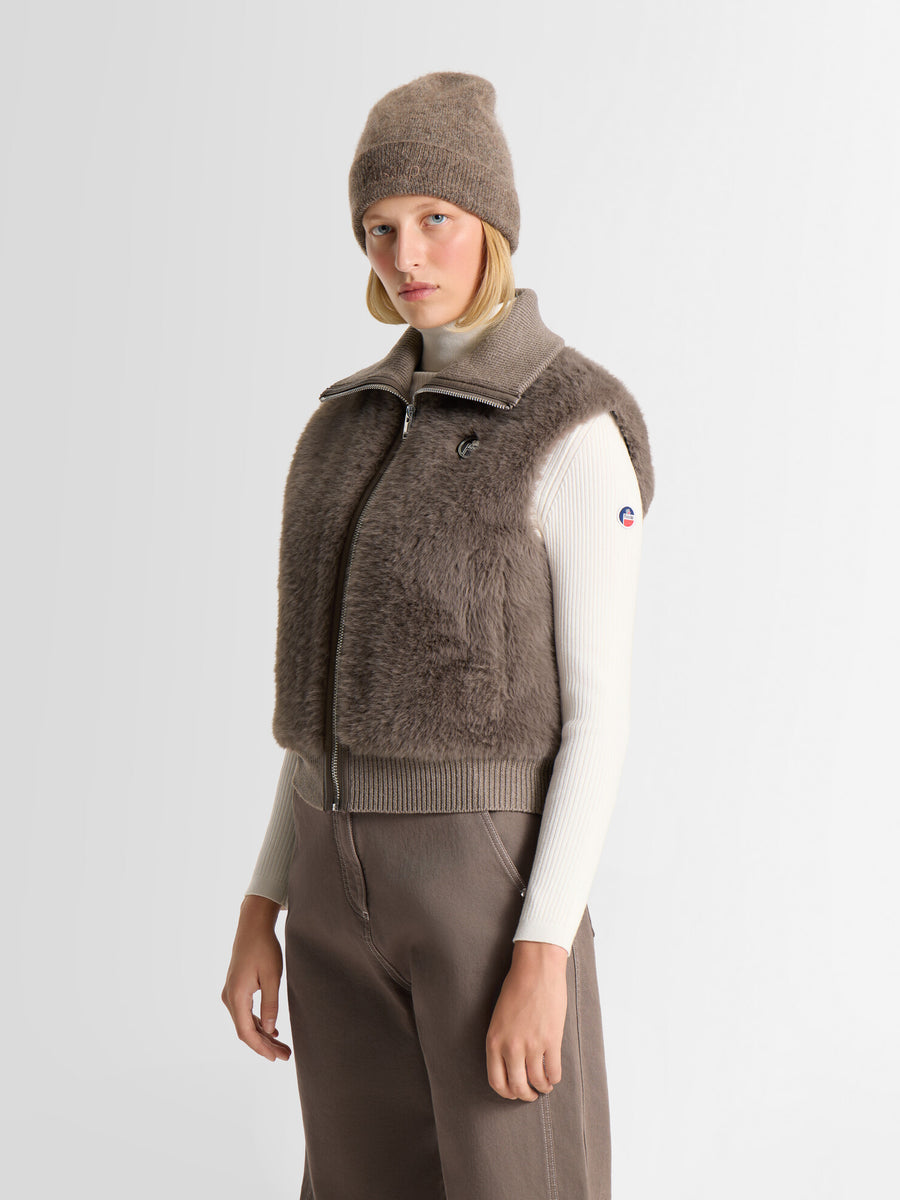 VESTE SANS MANCHES PIAGAE