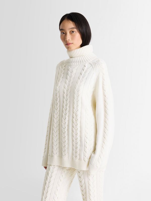 PULL ELWENA