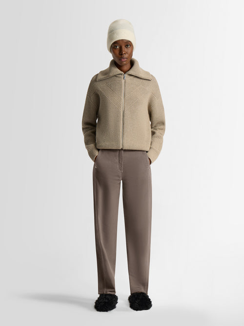 NALVY T PANT