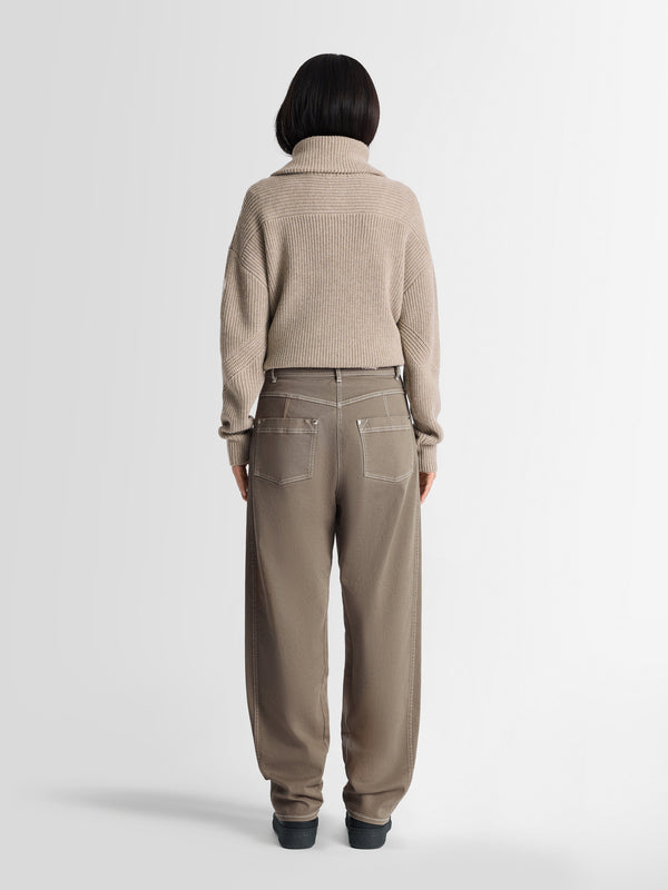 NALVY T PANT