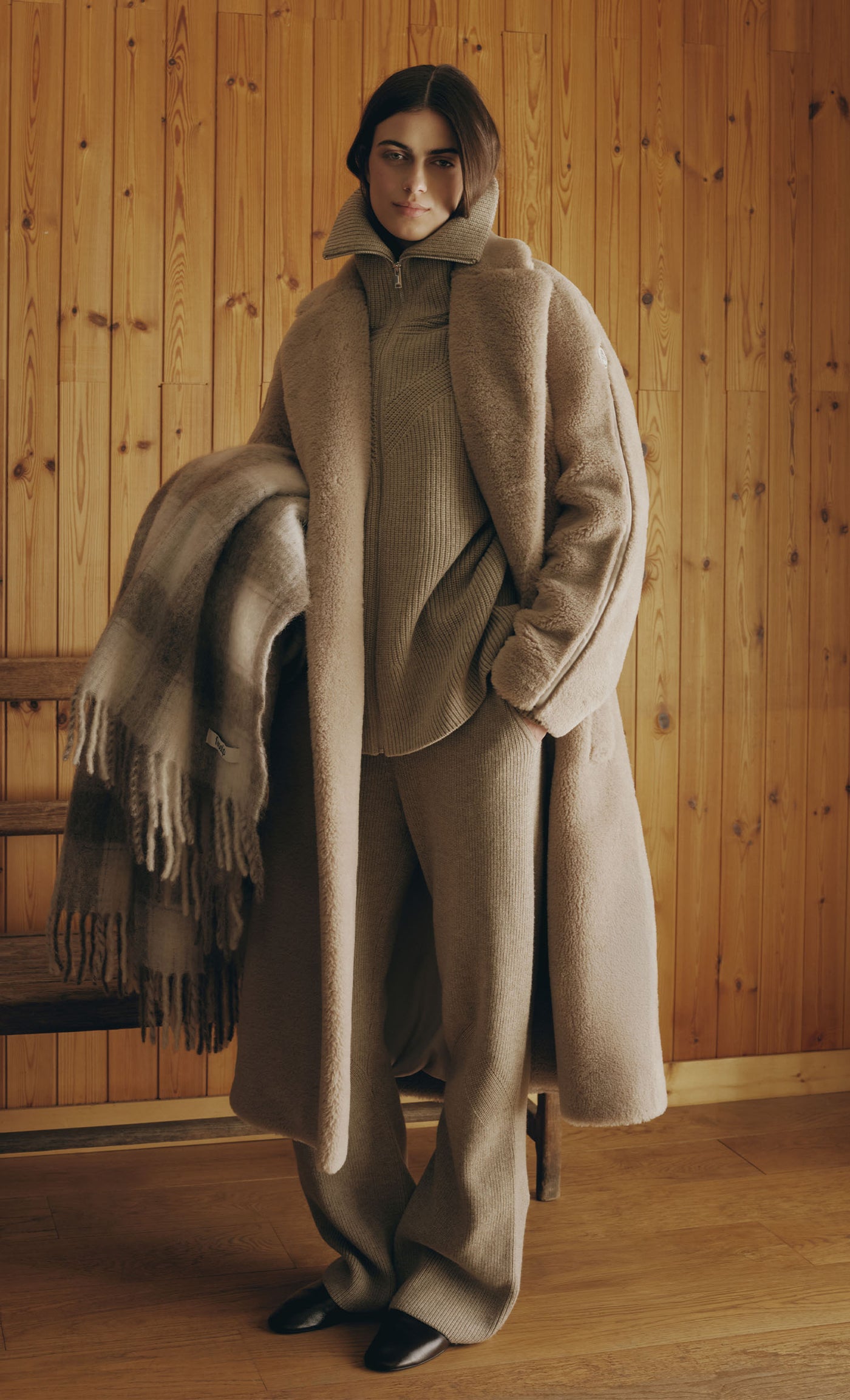 TYHOVA COAT