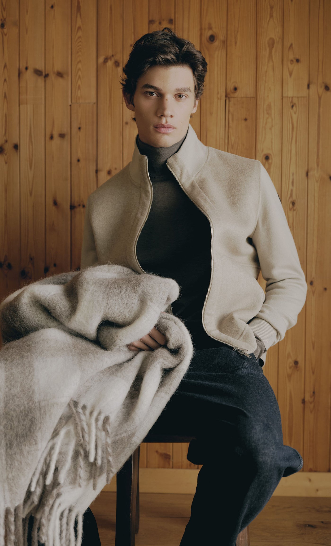 THERNIS JACKET