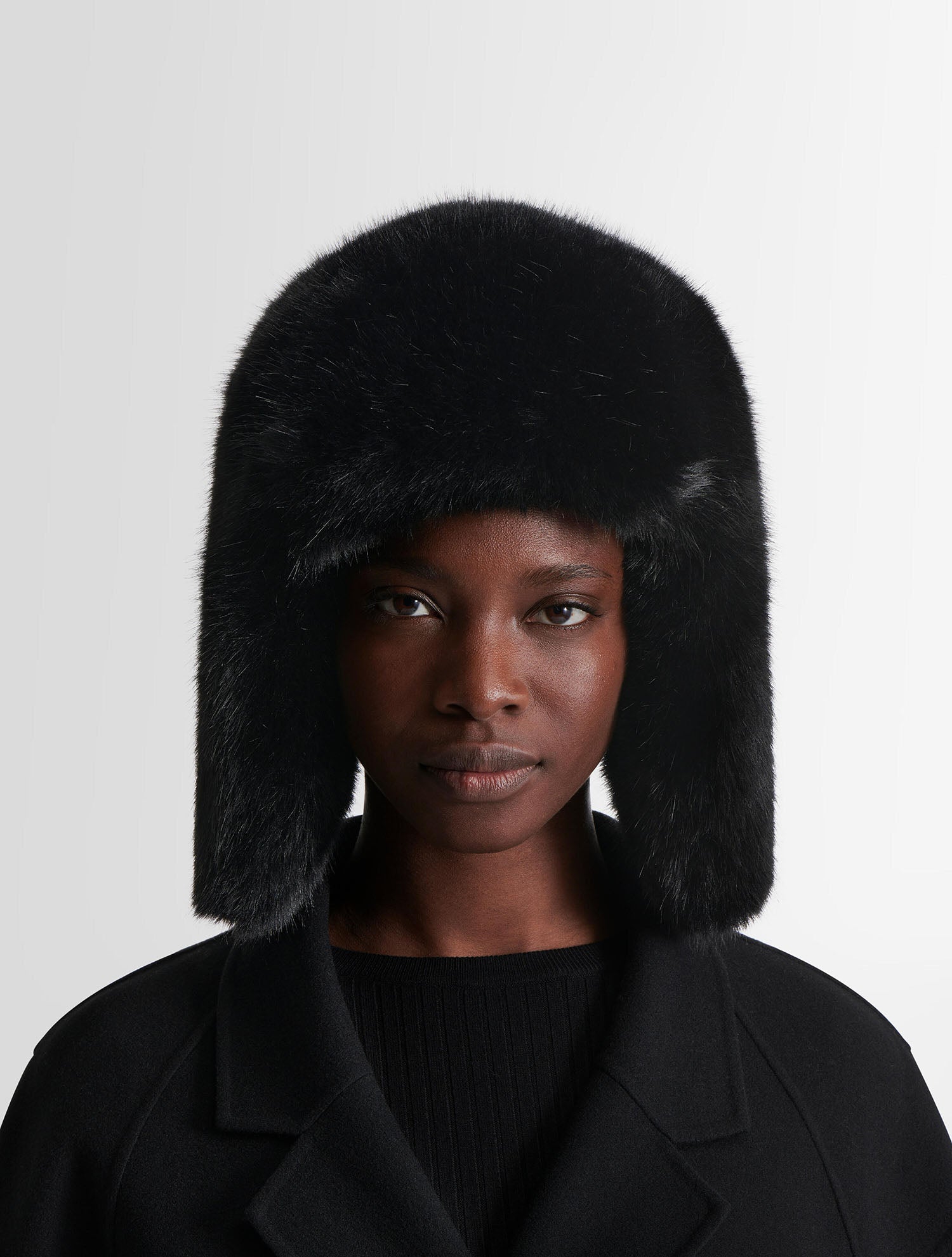 Artic faux fur chapka lined in technical material | Fusalp