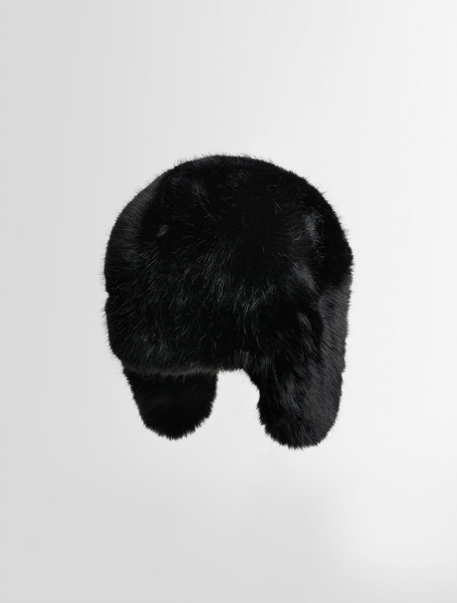 Artic faux fur chapka lined in technical material | Fusalp