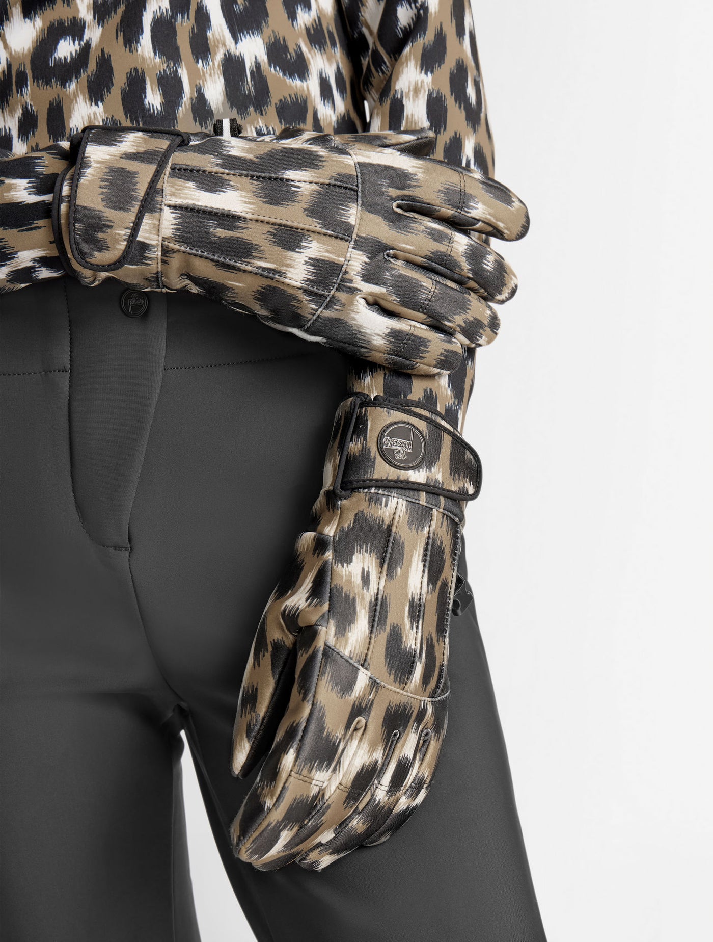 VOIR LES GANTS DE SKI