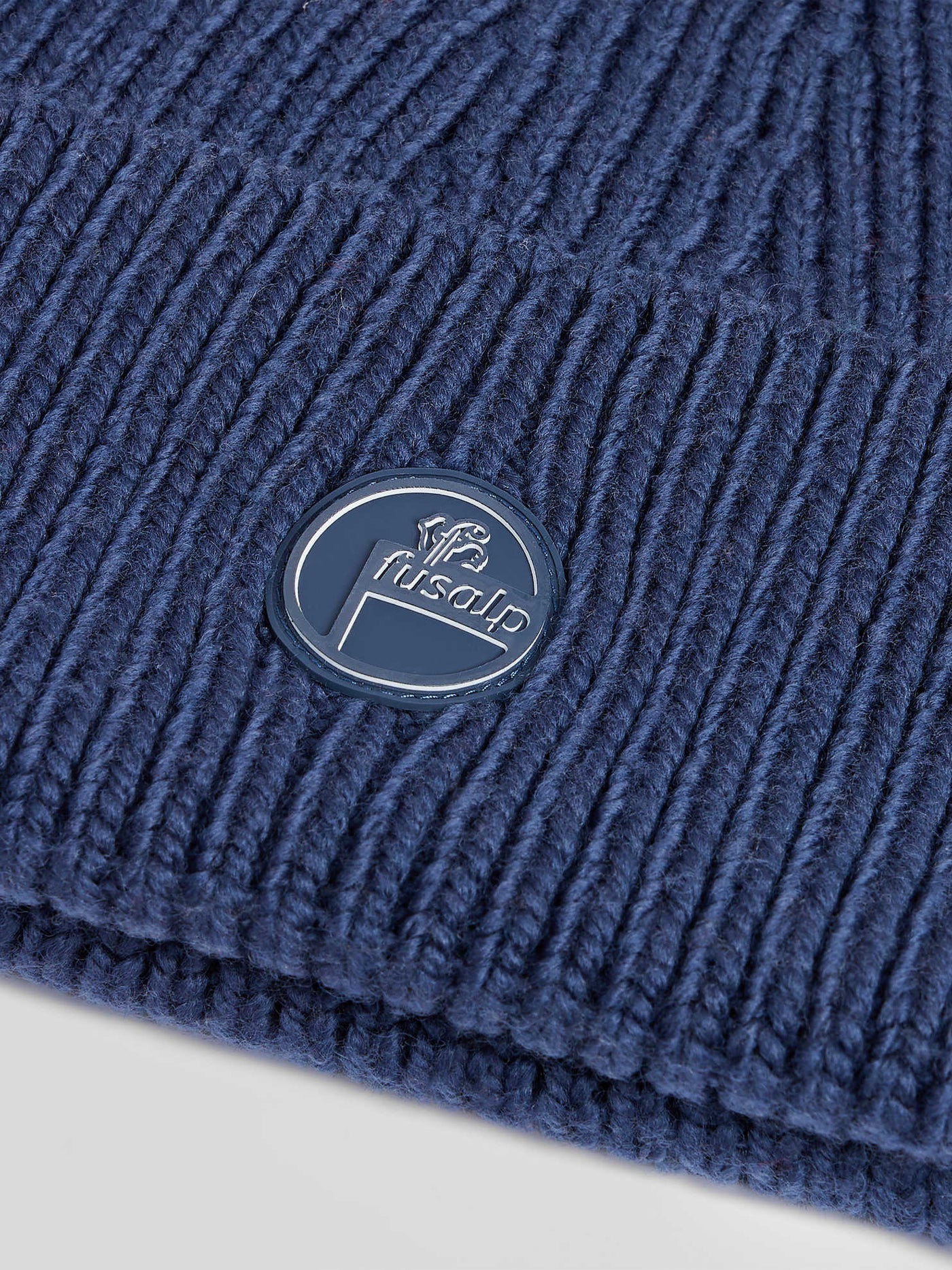 KNIT BEANIE