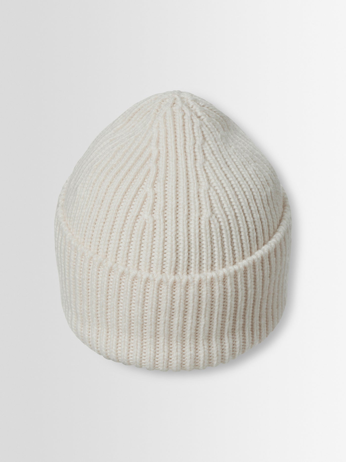 BONNET KNIT BEANIE