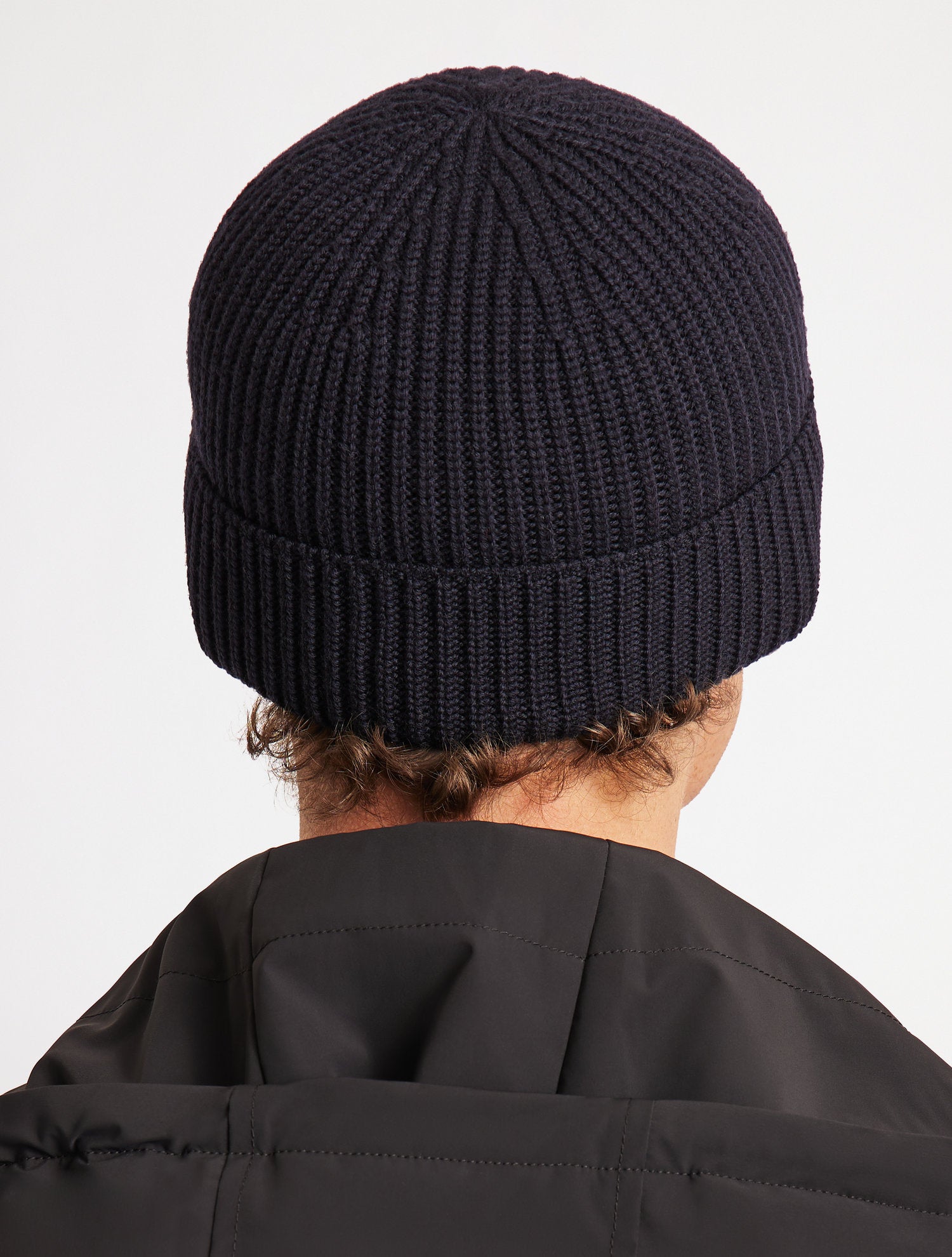 Cosmic dark blue beanie | Fusalp