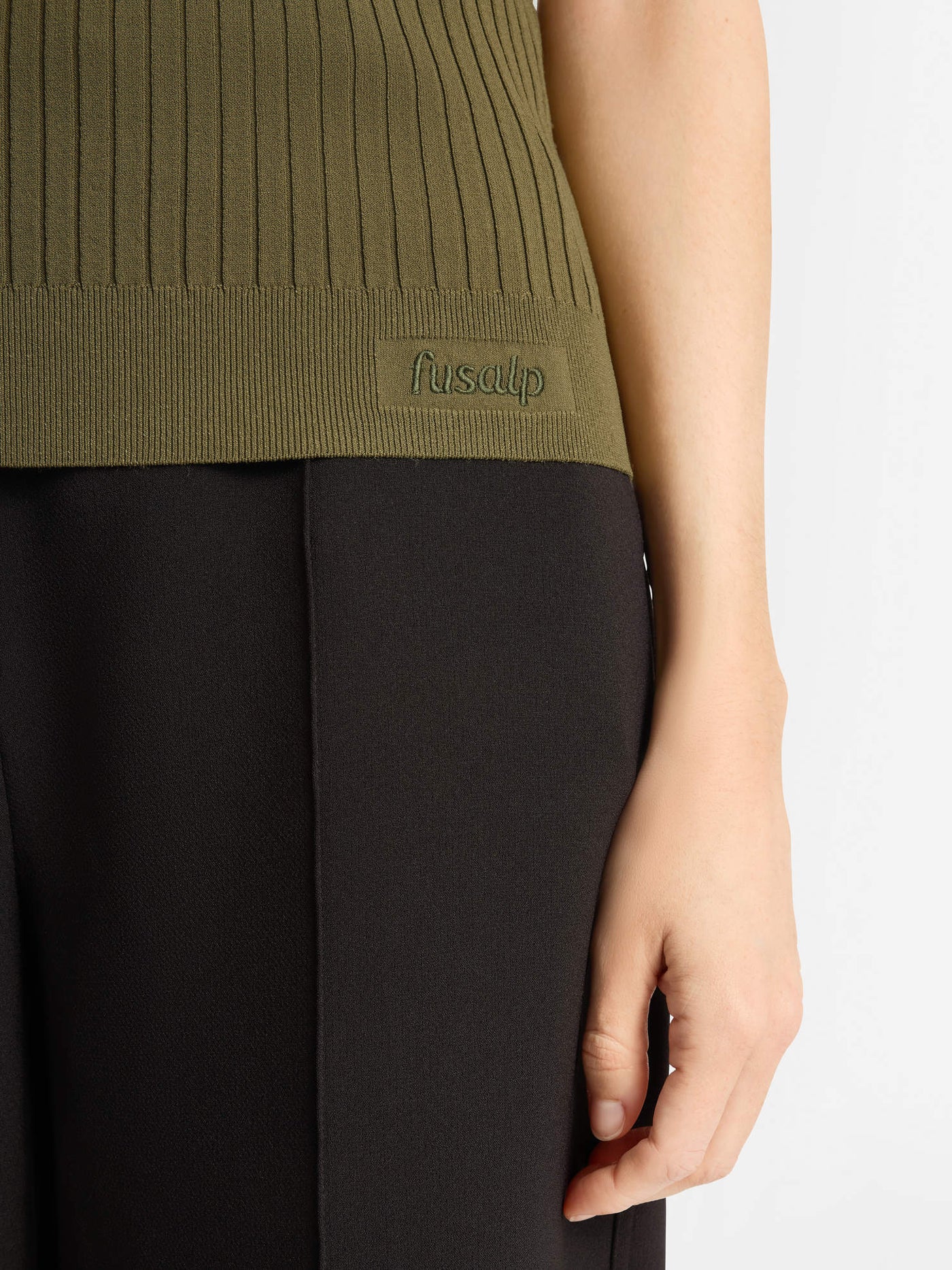 JADOU SHORT-SLEEVED TEE SHIRT