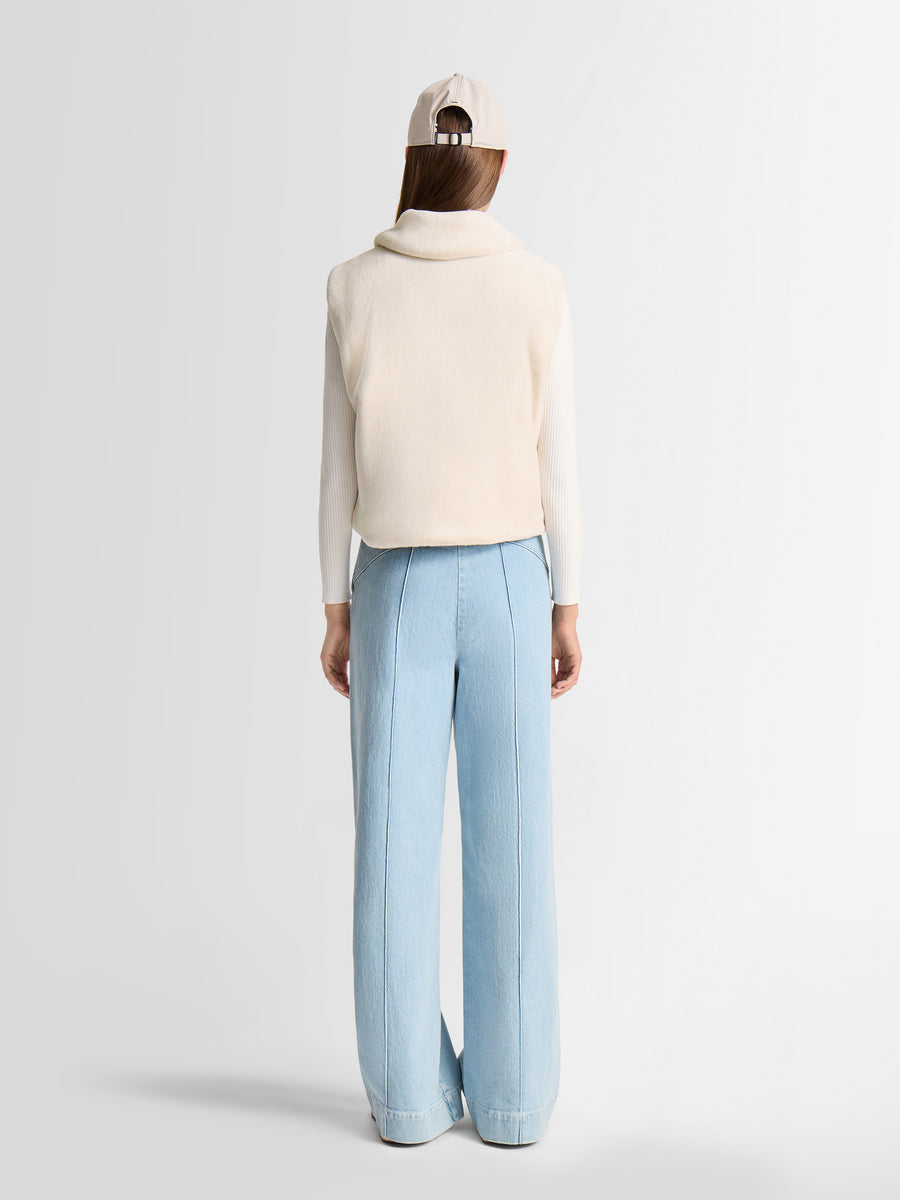 PIAGINA SLEEVELESS JACKET