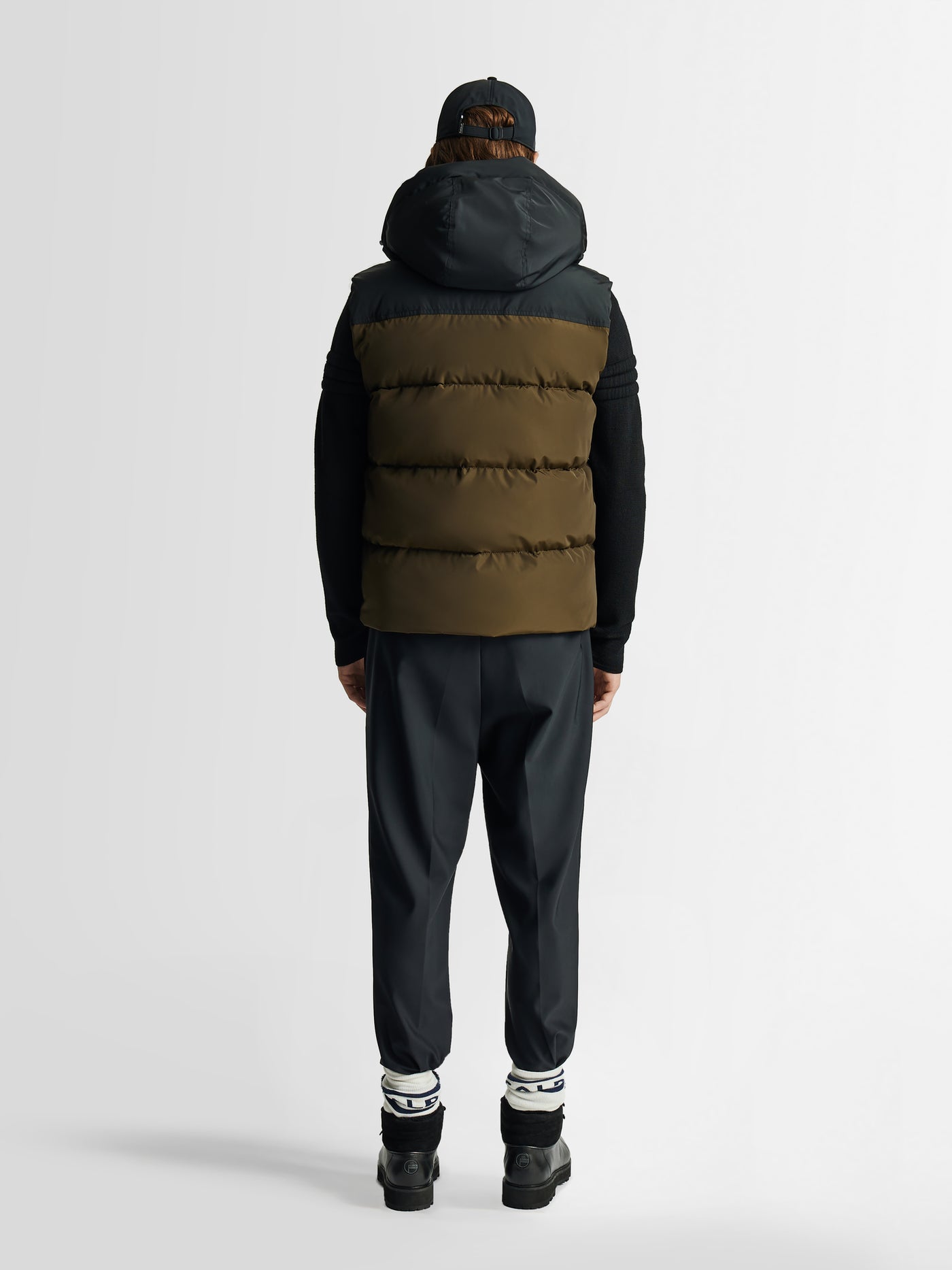 VESTE SANS MANCHES YONOX