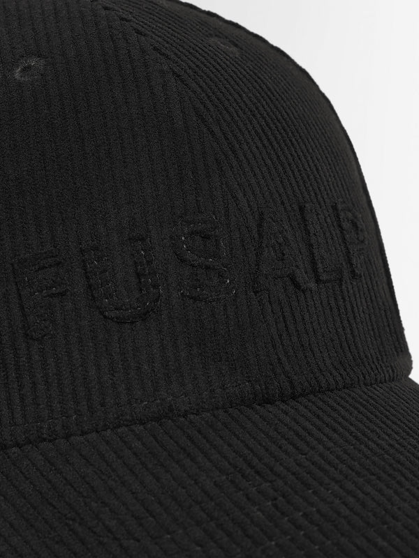 VELVET CAP