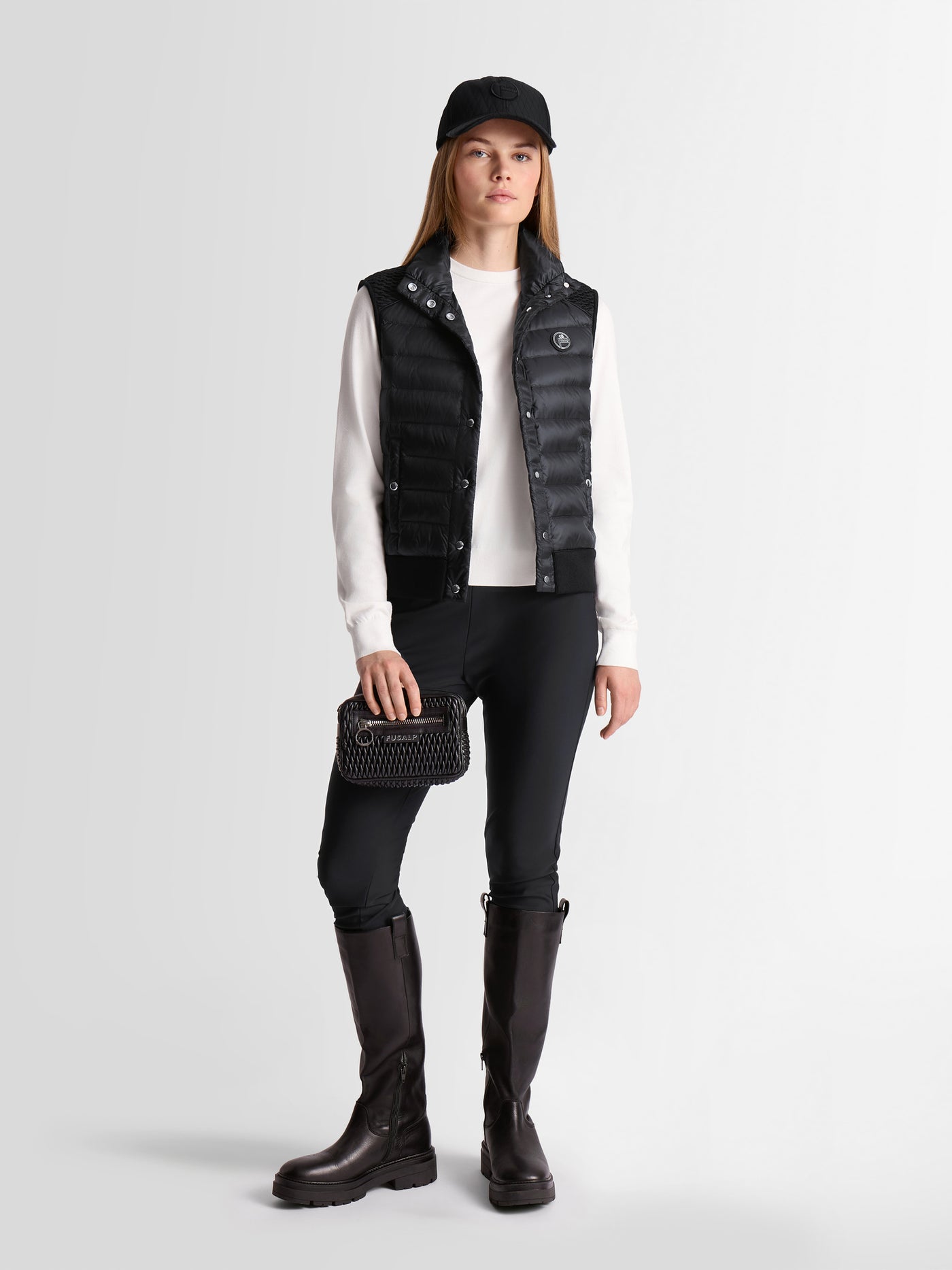 DOUDOUNE SANS MANCHES MIRACA