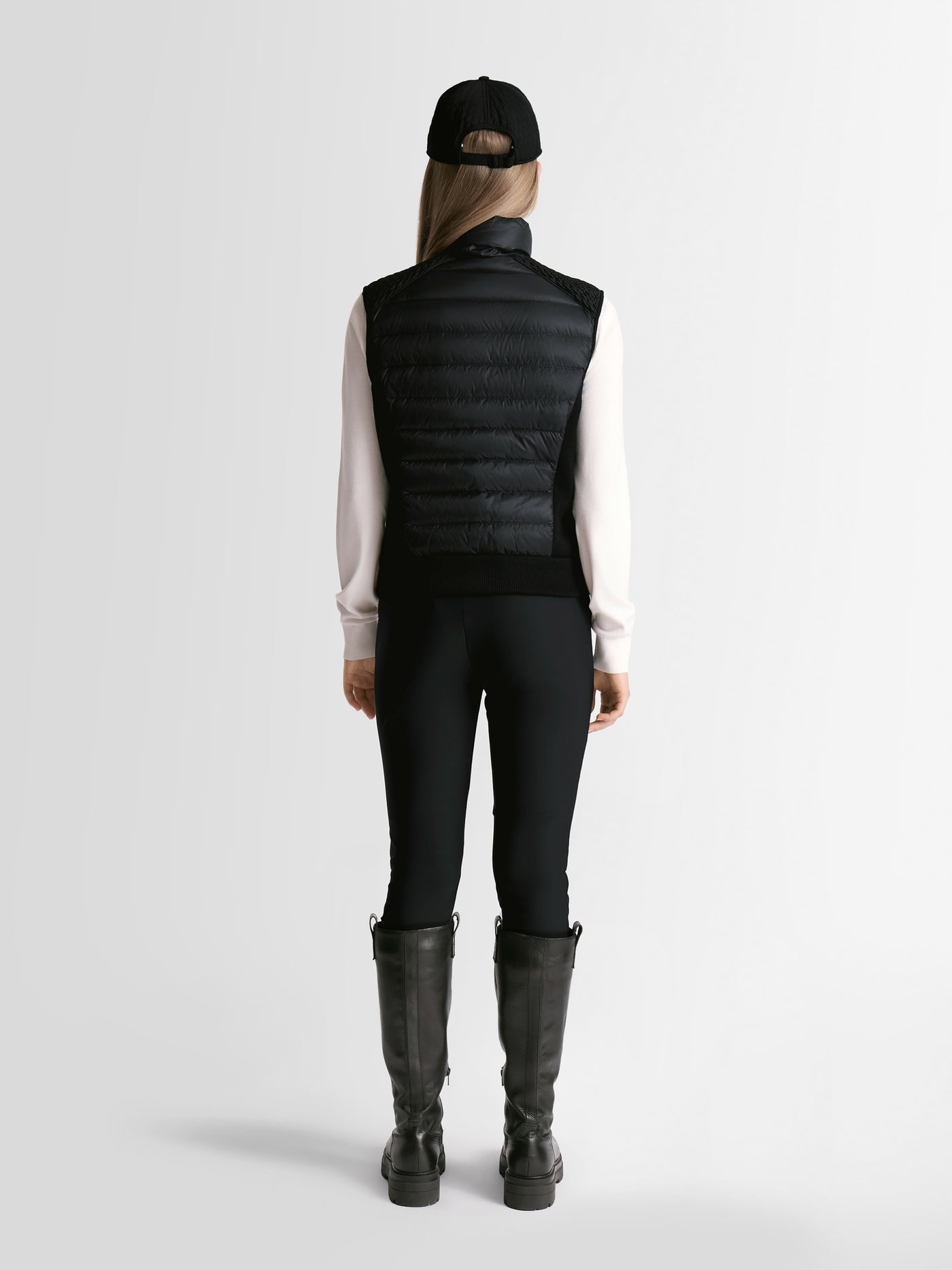 DOUDOUNE SANS MANCHES MIRACA