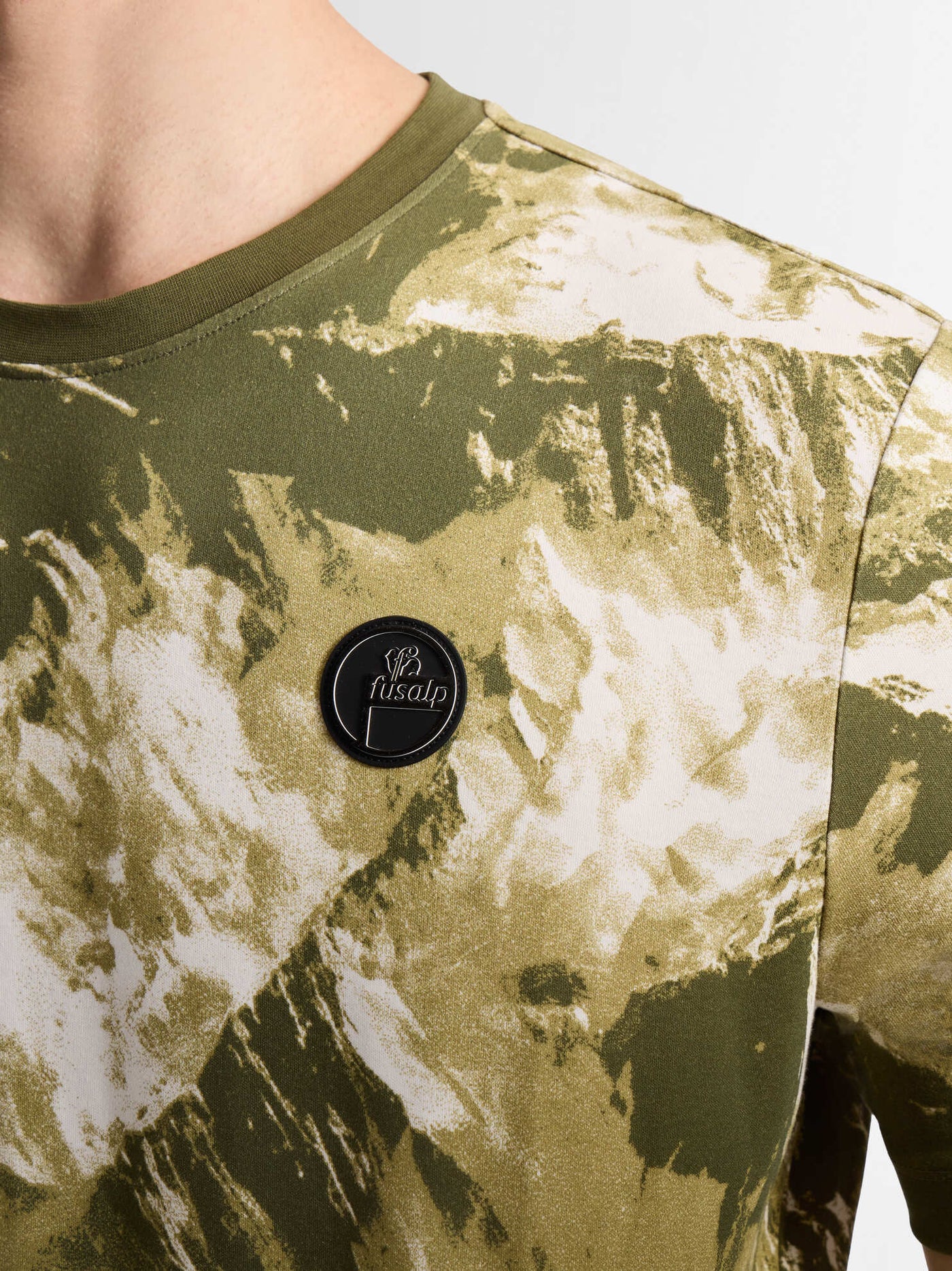 TYLO MOUNTAIN TEE SHIRT