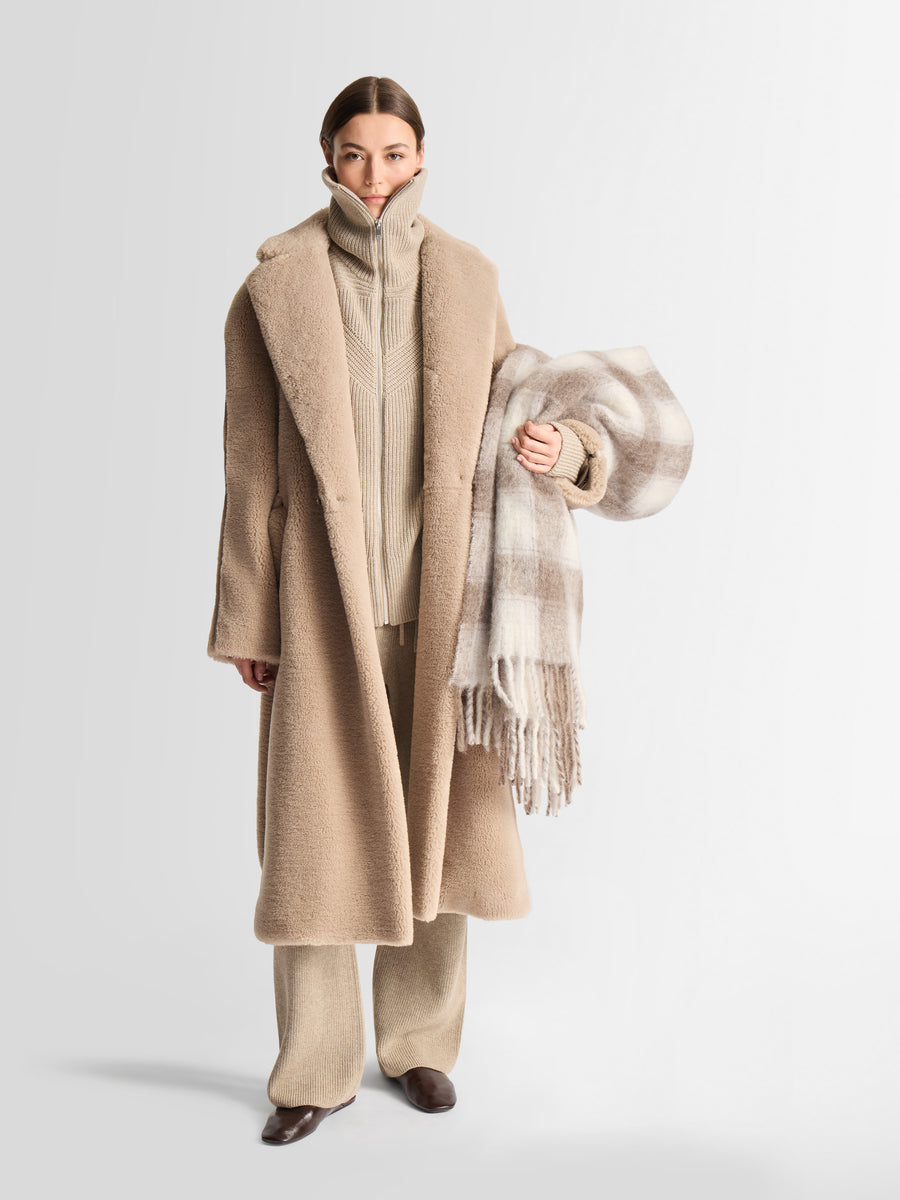 TYHOVA COAT