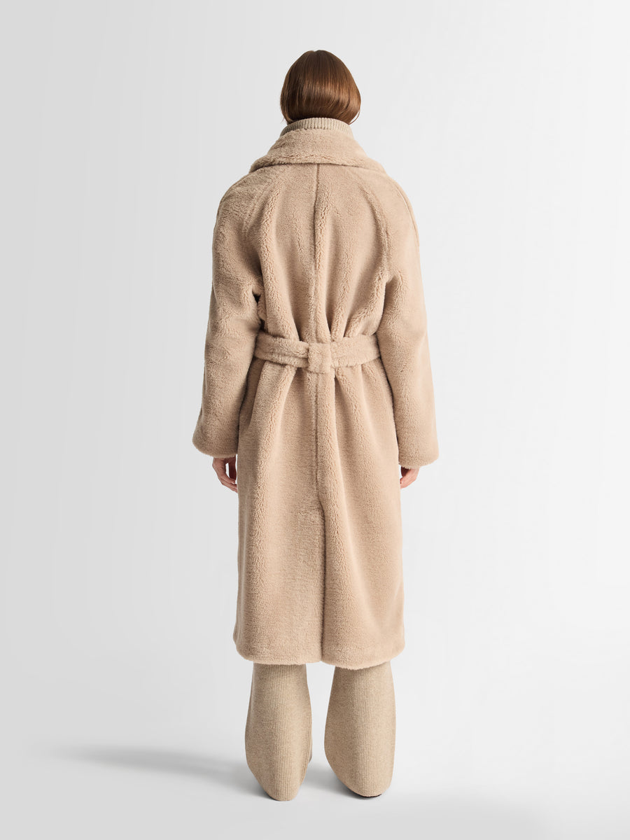 TYHOVA COAT