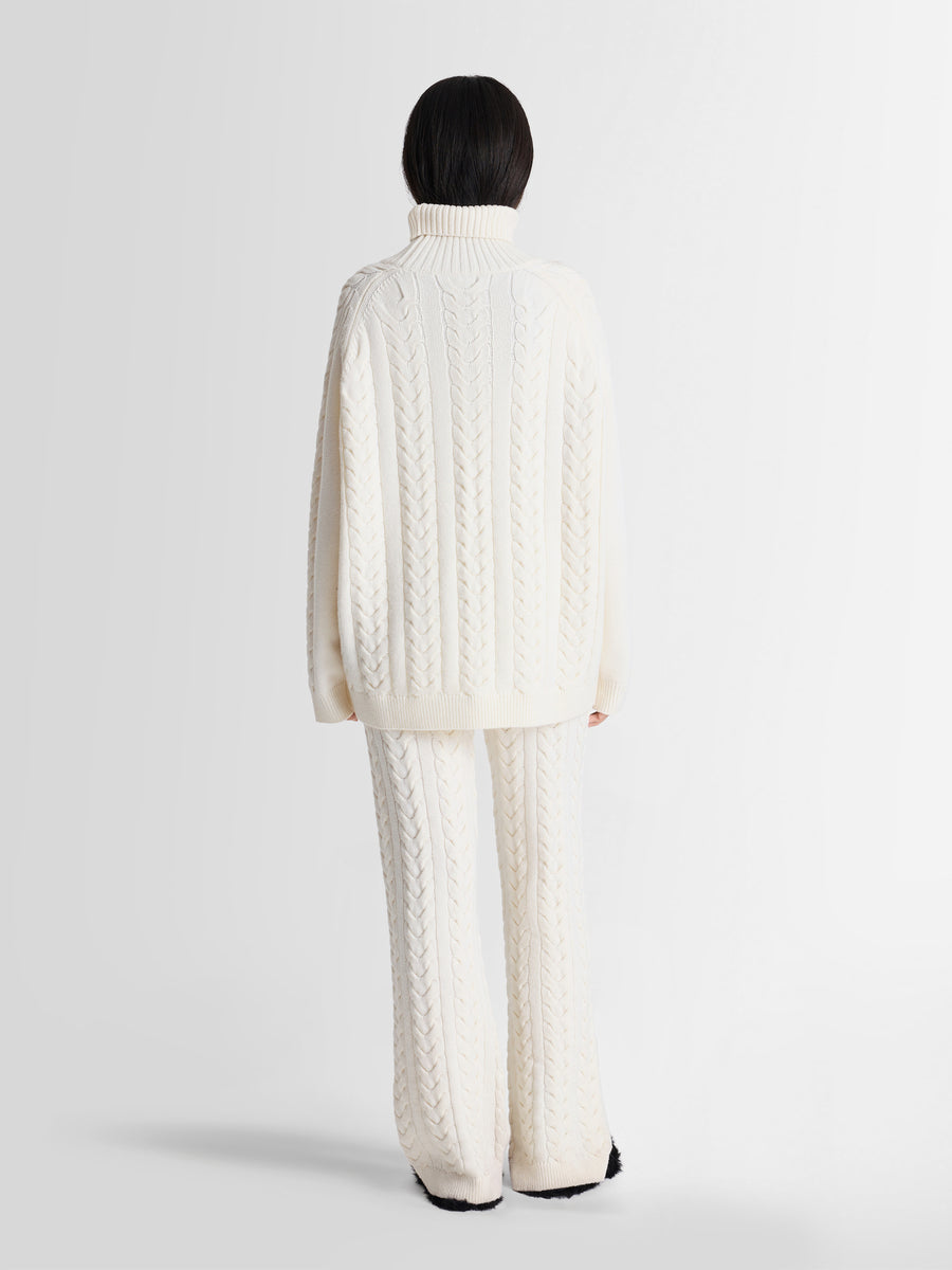ELWENA SWEATER