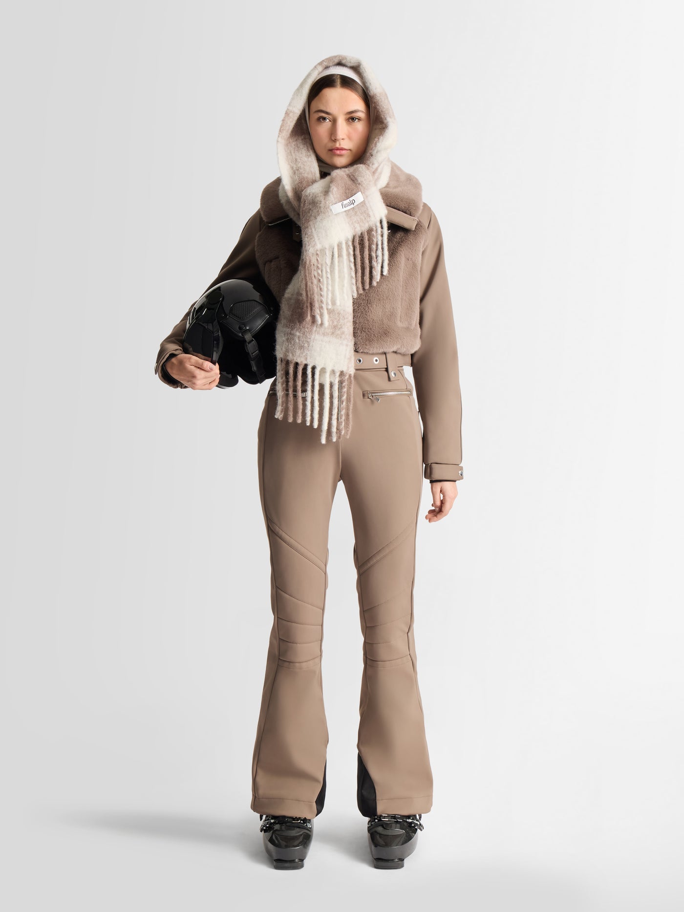 KIVNA SKI SUIT