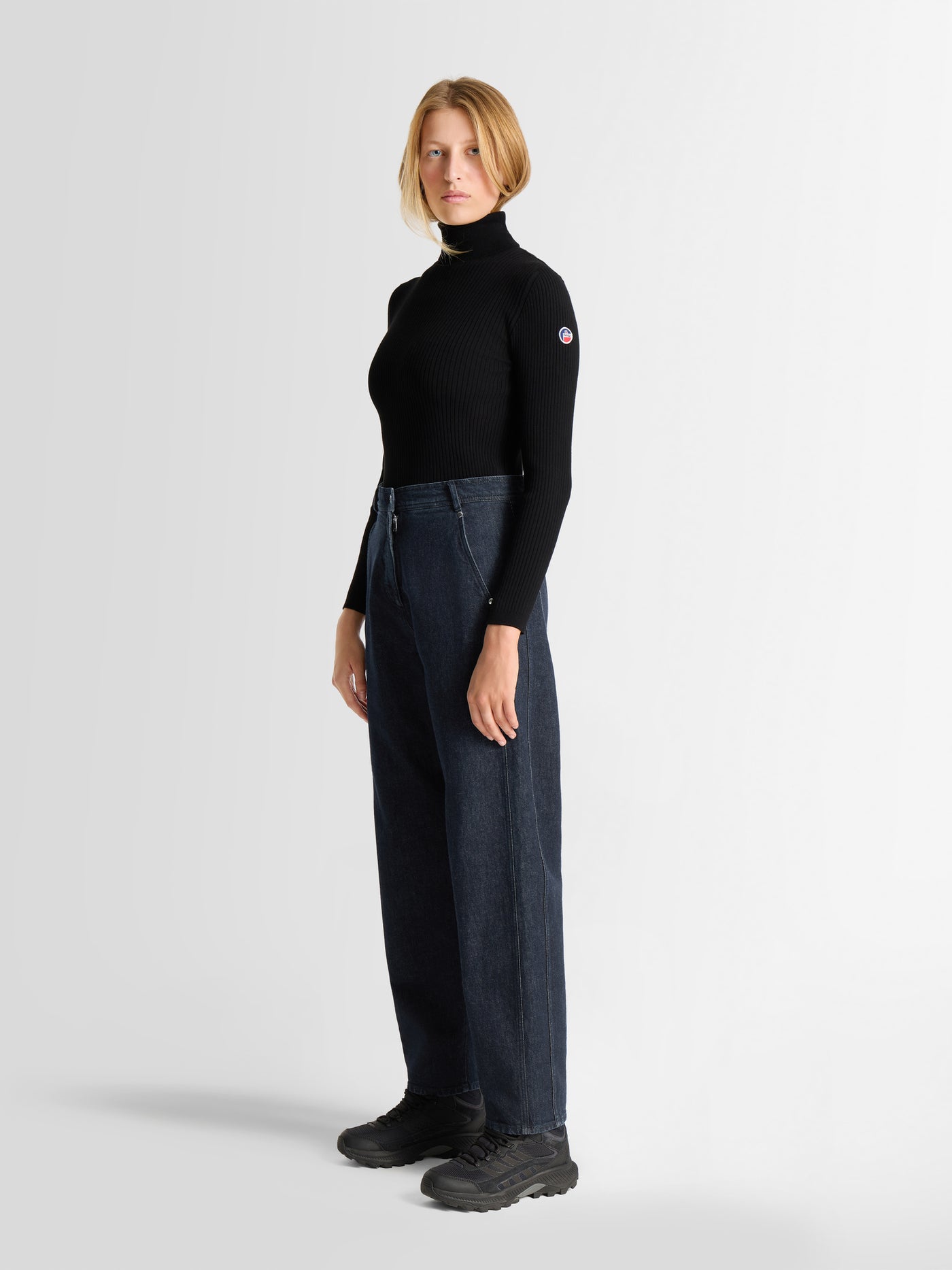 NALVY PANTS
