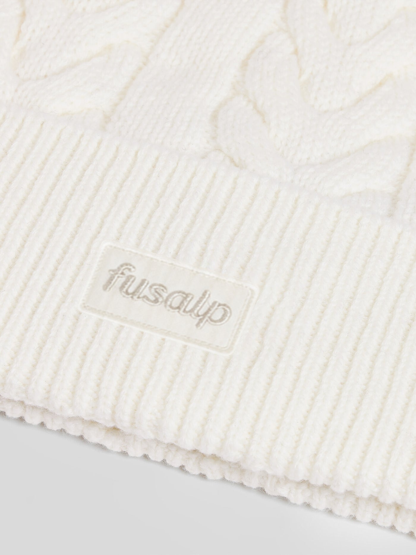 CABLE BEANIE