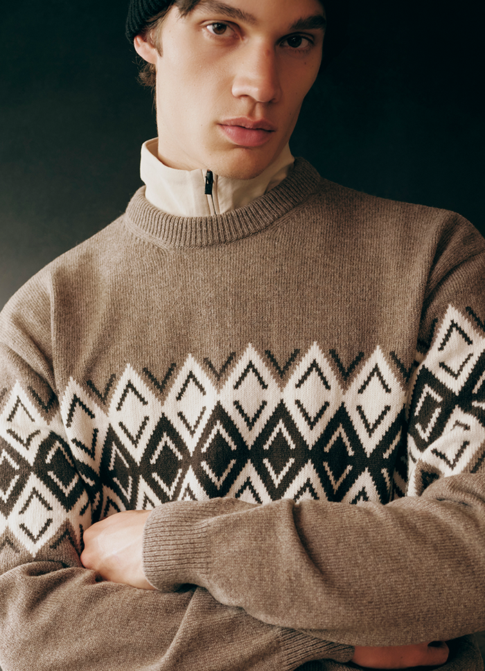 MIREVO SWEATER