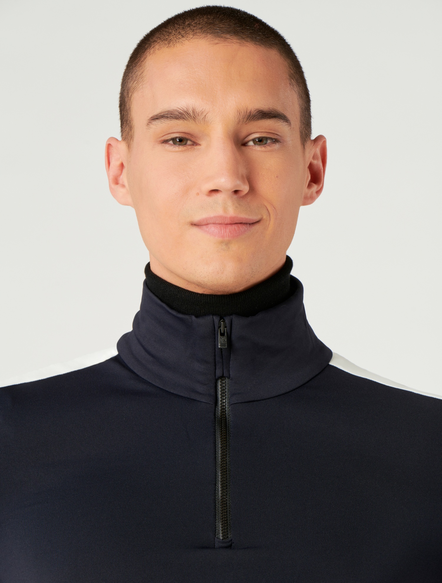 ALPILLE IV stand-up collar base layer pullover | Fusalp